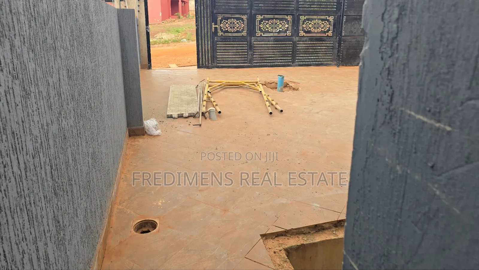4bdrm House in Fredimens Real, Kumasi Metropolitan for sale