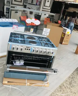 Elegantly Designed Ferre 60x60cm 2 Electric + 4 Gas Cooker.