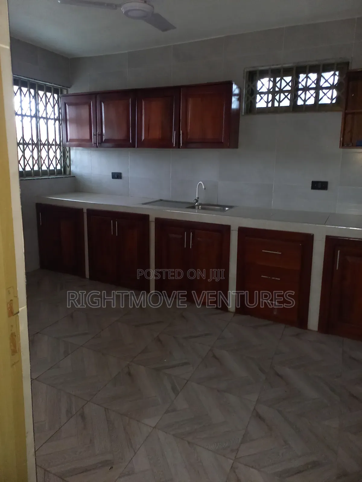 2bdrm Apartment in Takoradi for rent