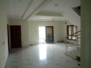 4 Bedroom House in a Prime Location
