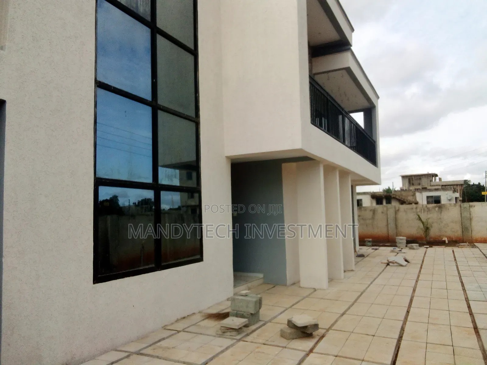 4 Bedroom House in a Prime Location
