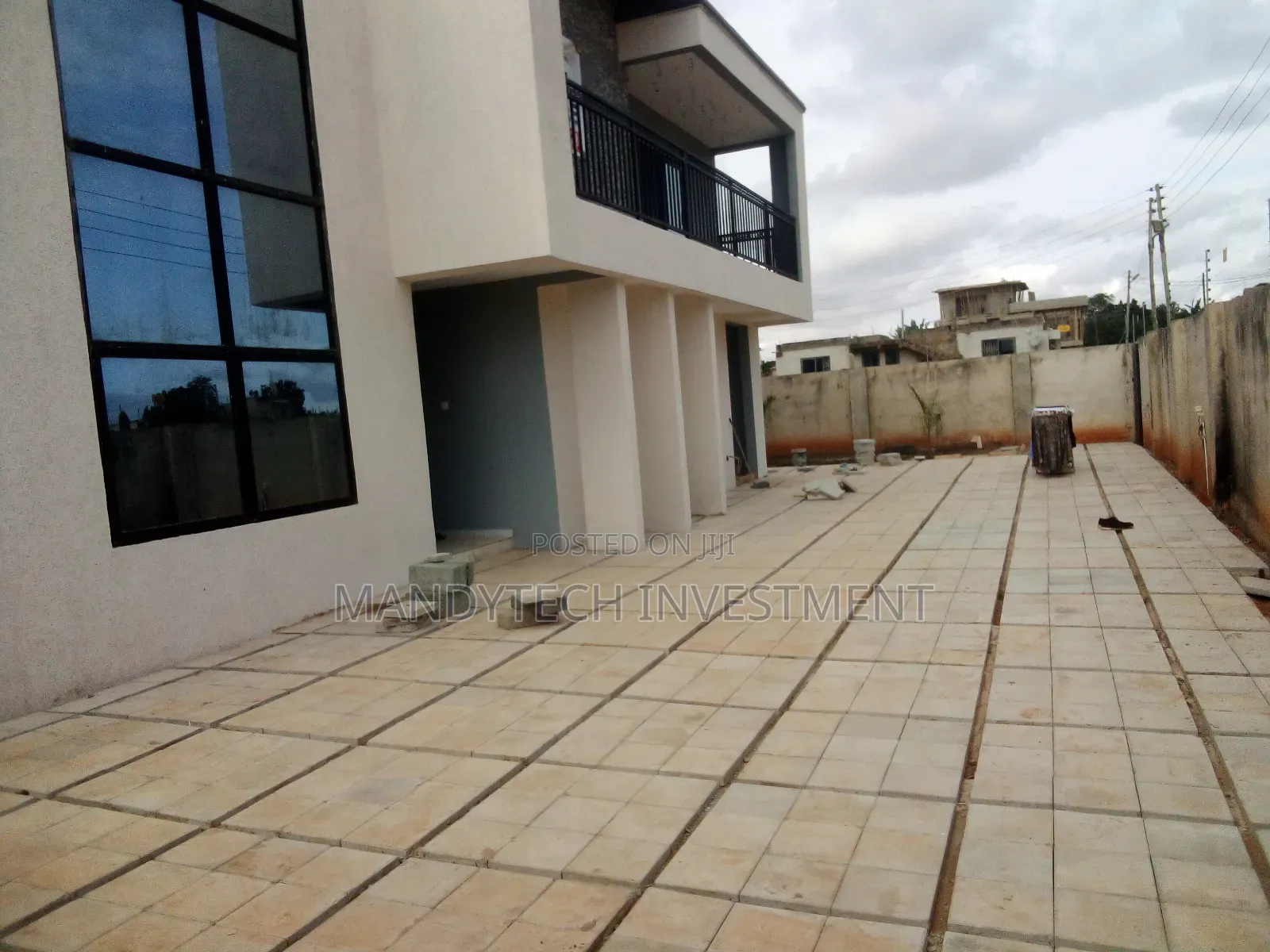 4 Bedroom House in a Prime Location