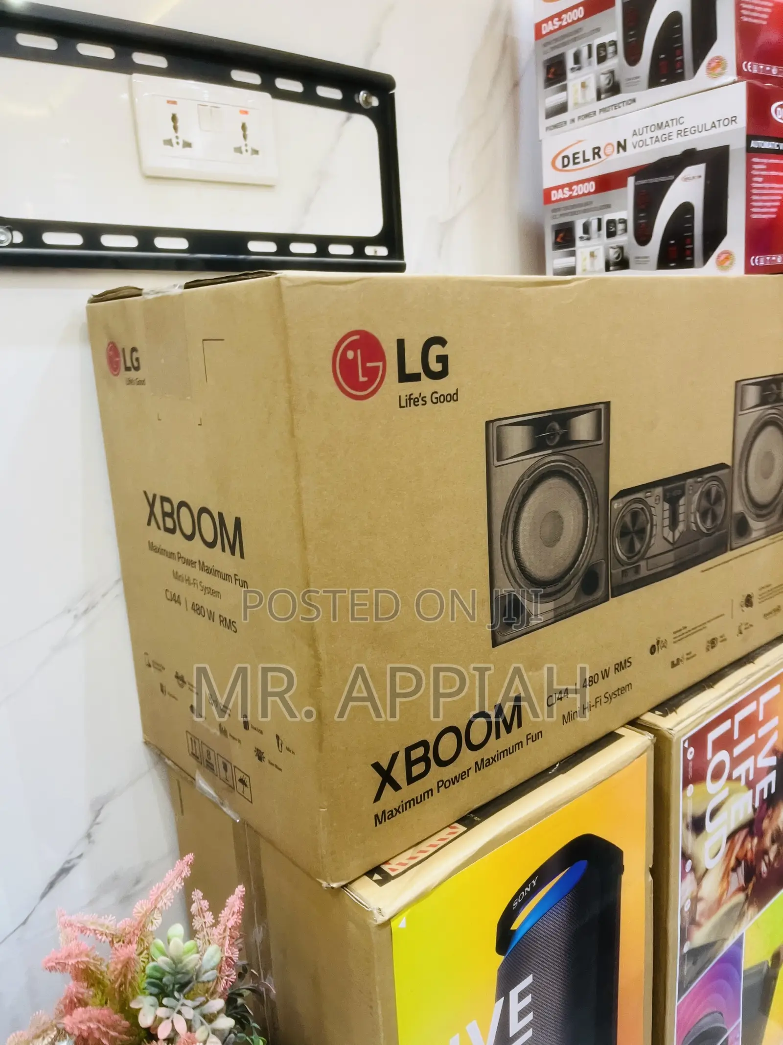Latest and Affordable LG CJ44 2.1ch 480watt Sound Bar.