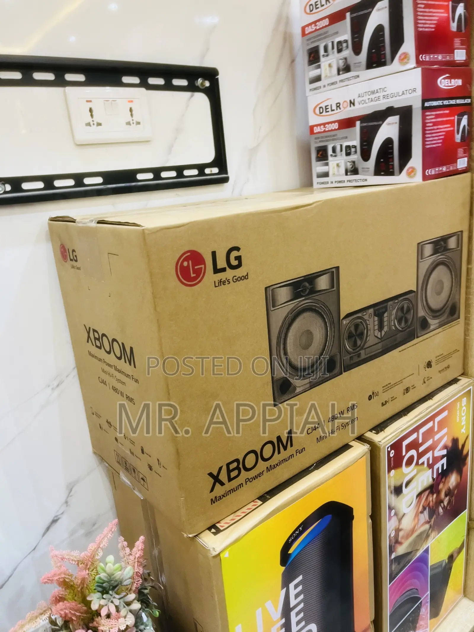 Latest LG CJ44 480watt 2.1channel Bluetooth Sound Bar.