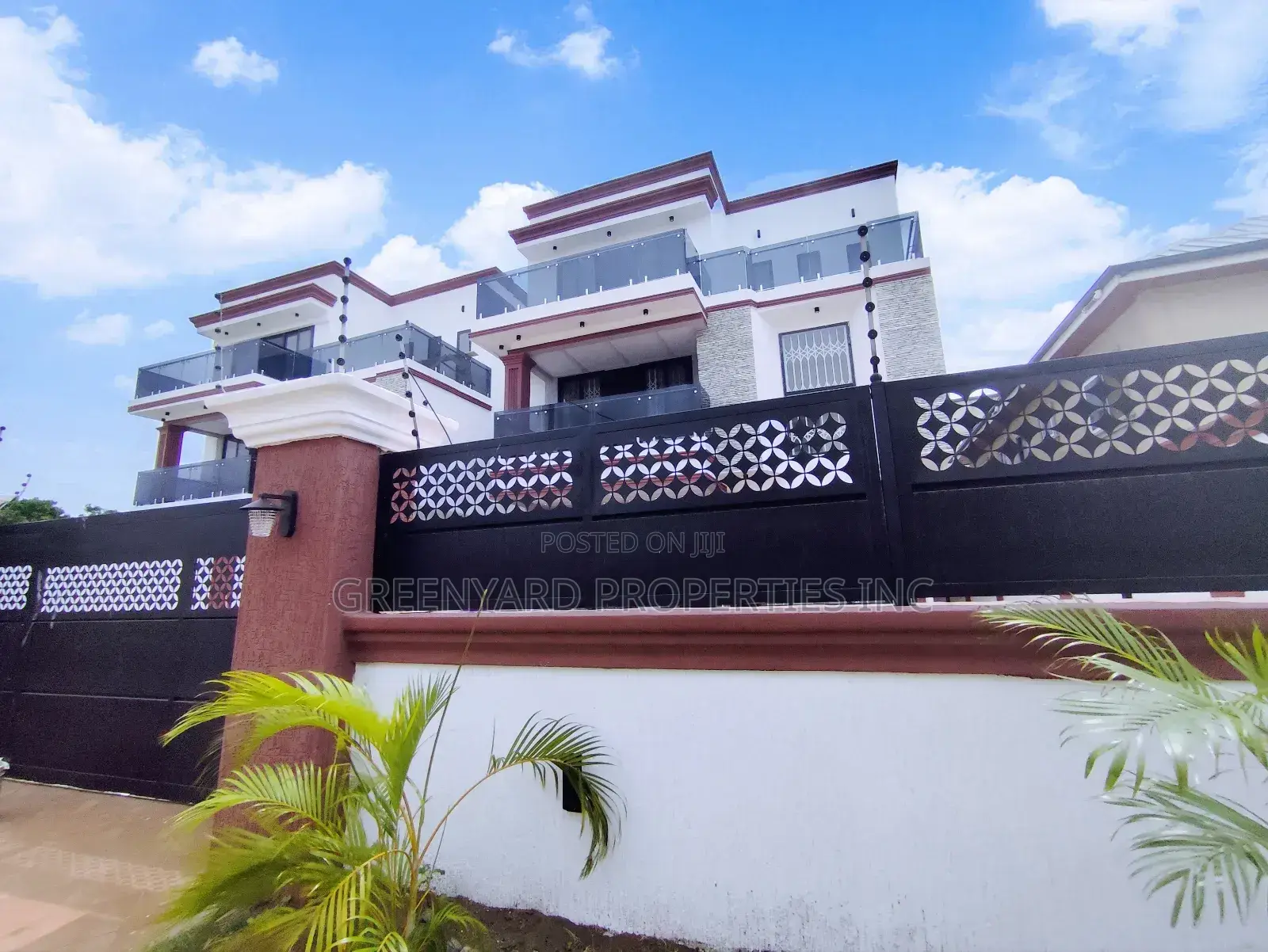 4bdrm House in East Legon for sale