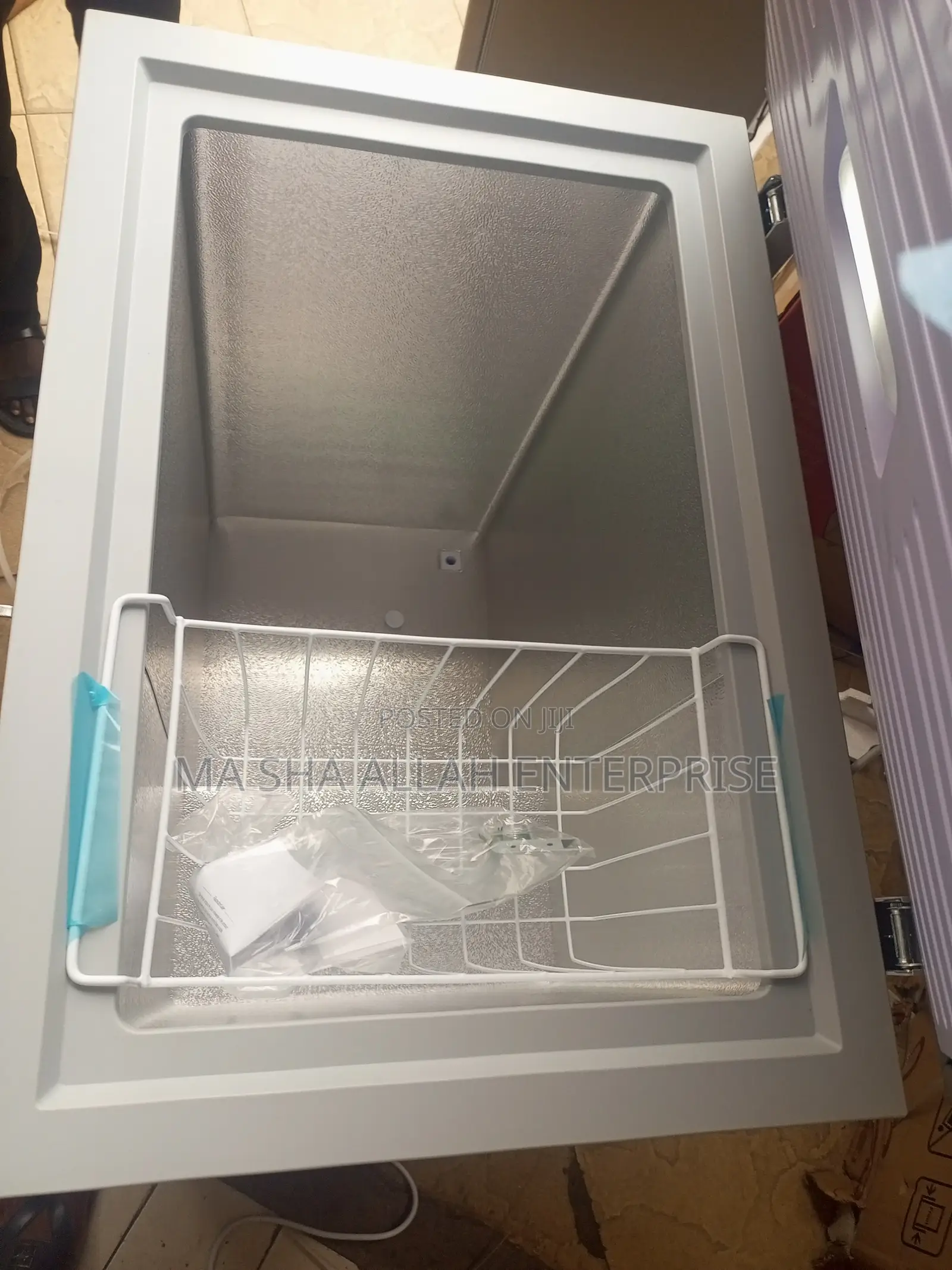142 Liters Deep Freezer