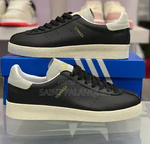 Adidas Topanga