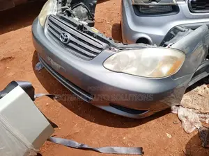 Toyota Corolla 2007 Front Cut