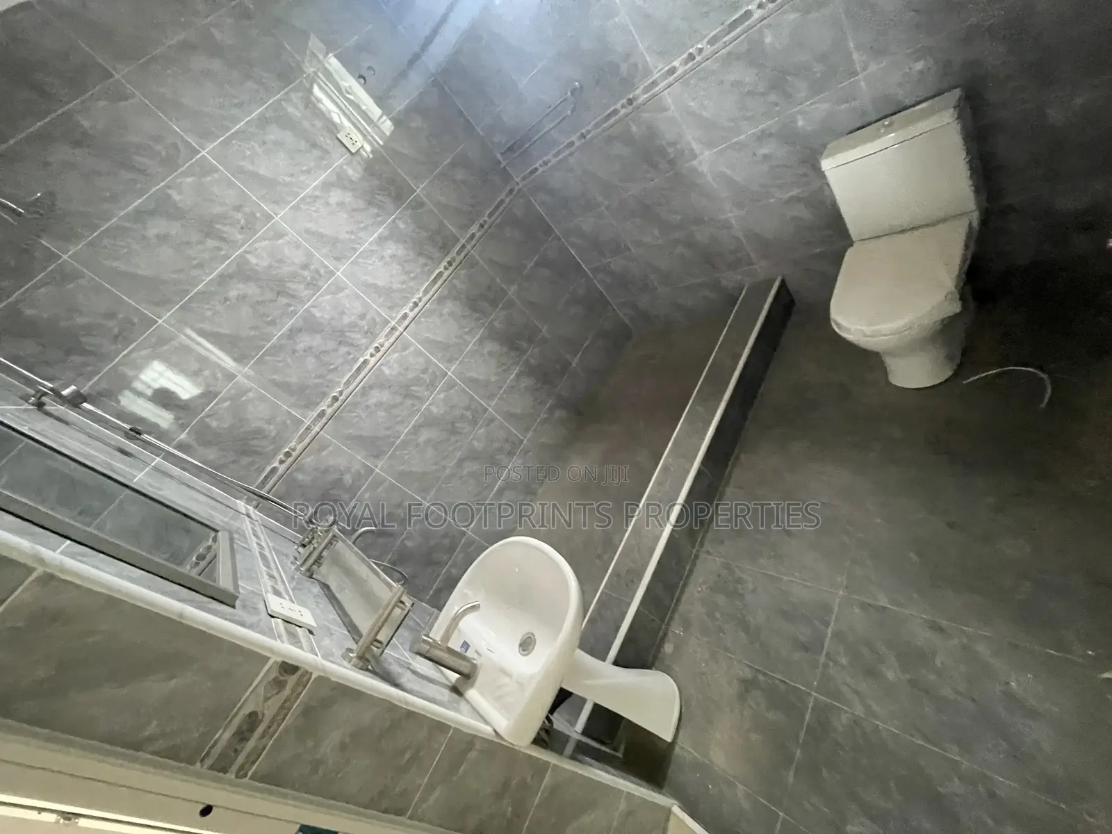 2bdrm Apartment in Royal Footprints, Abokobi for rent