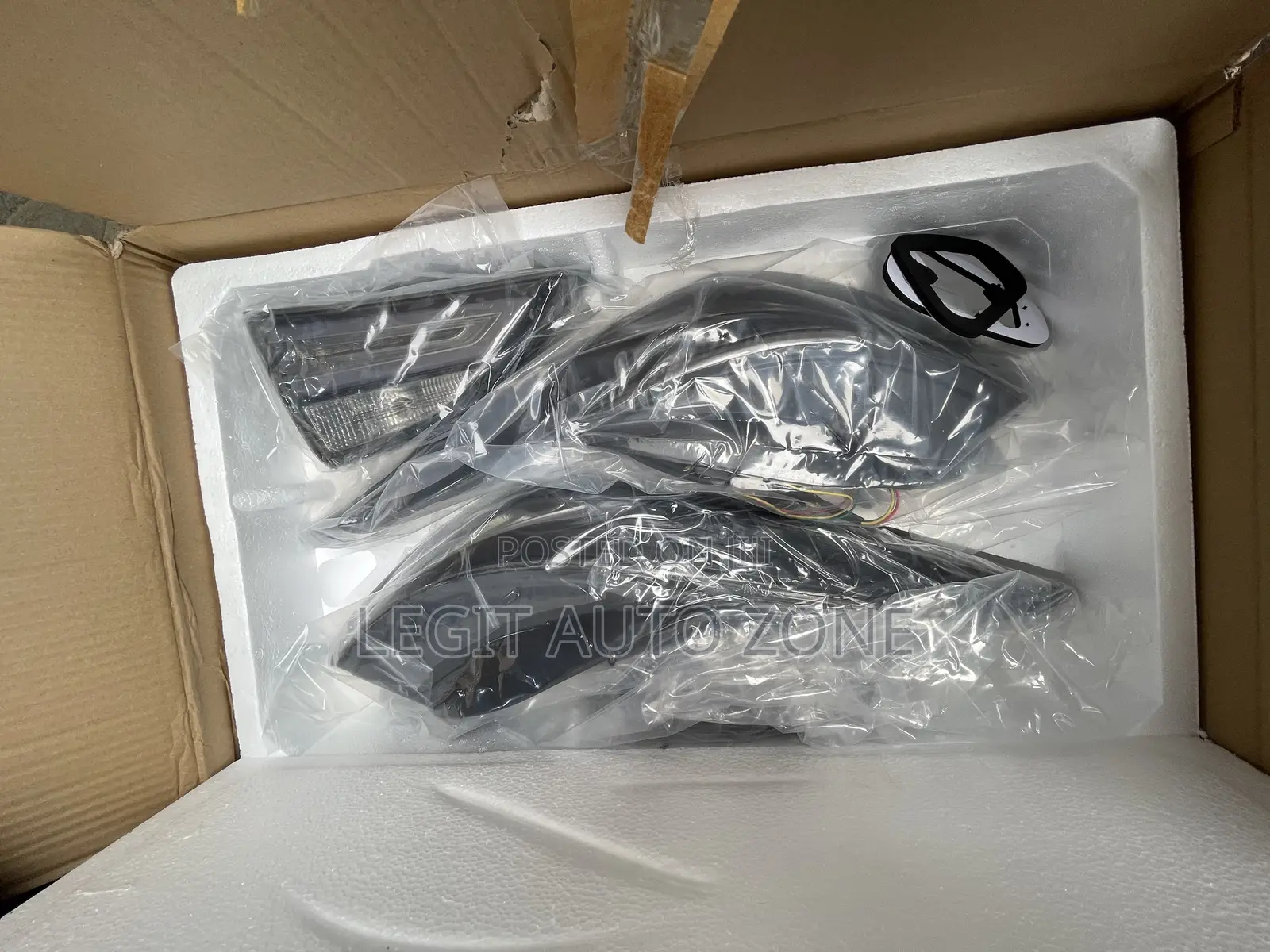 Hyundai Elantra 2012,2014 Spec Taillight Dark