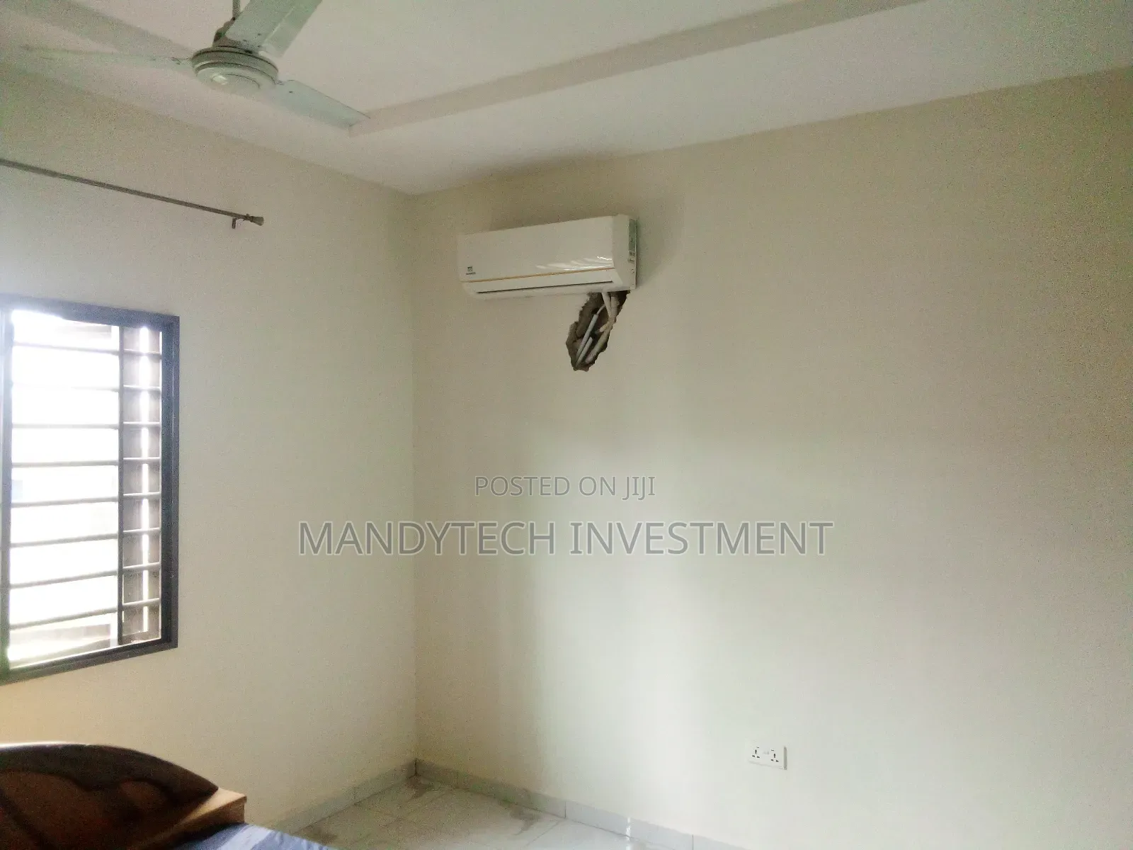 4bdrm Mansion in Barrier for sale