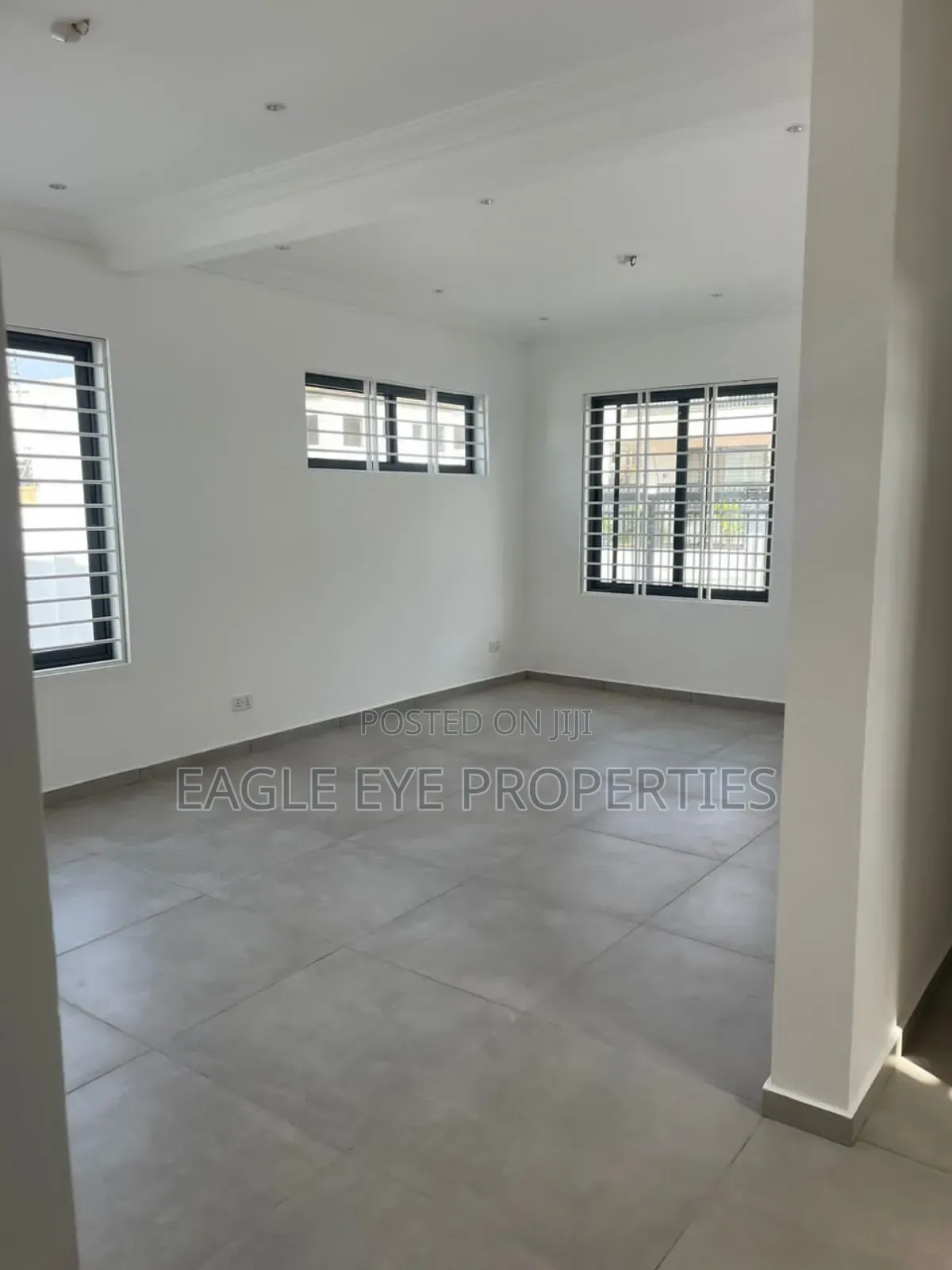 3bdrm House in Adenta for sale