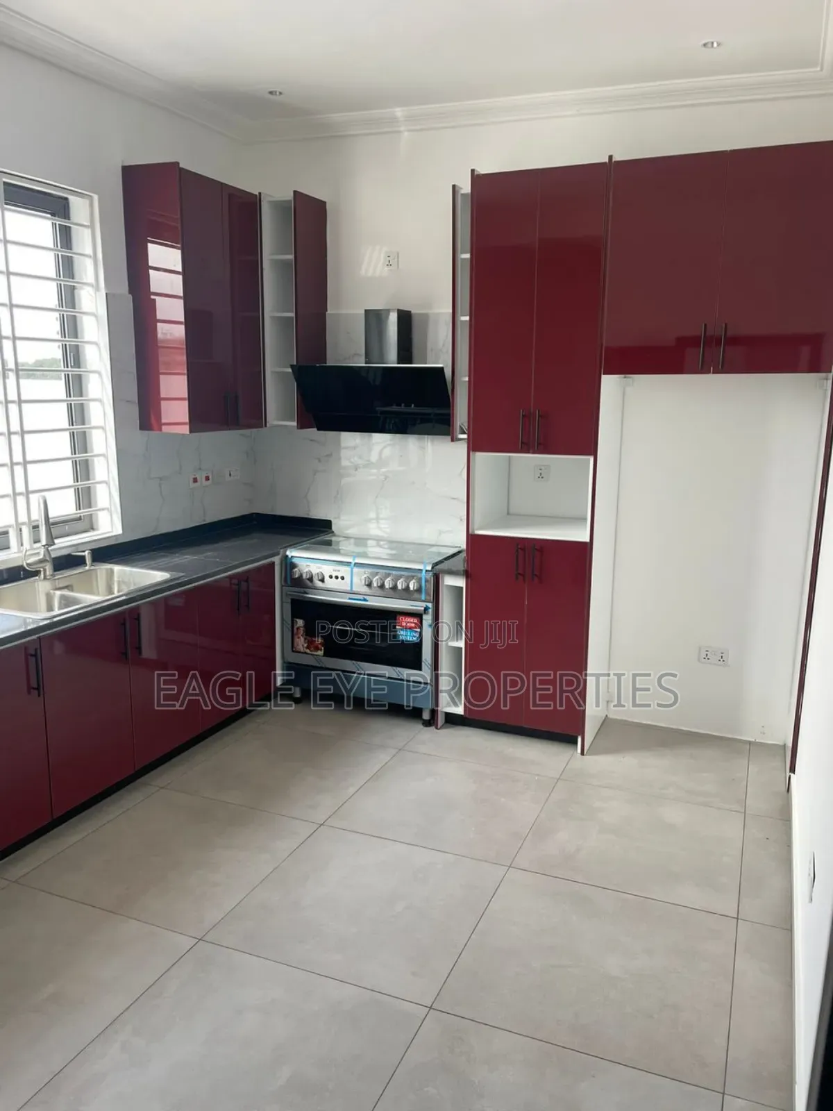 3bdrm House in Adenta for sale