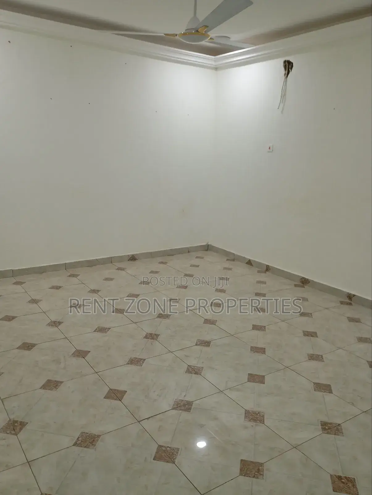 3bdrm Apartment in Ofankor for rent