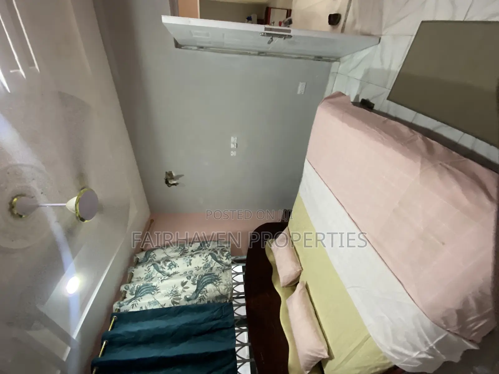 Furnished 2bdrm Apartment in Tseaddo, Airport Residential Area