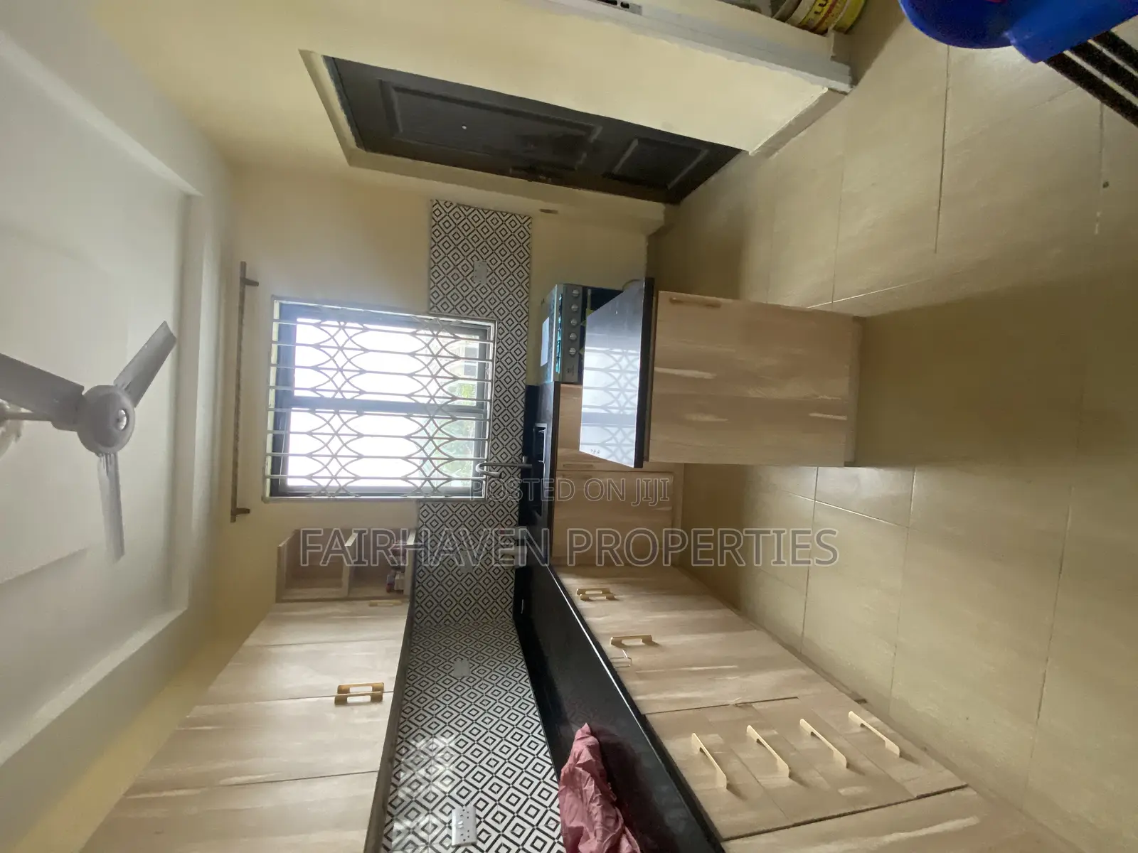 Furnished 2bdrm Apartment in Tseaddo, Airport Residential Area