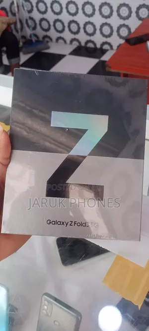 New Samsung Galaxy Z Fold 3 256 GB Black