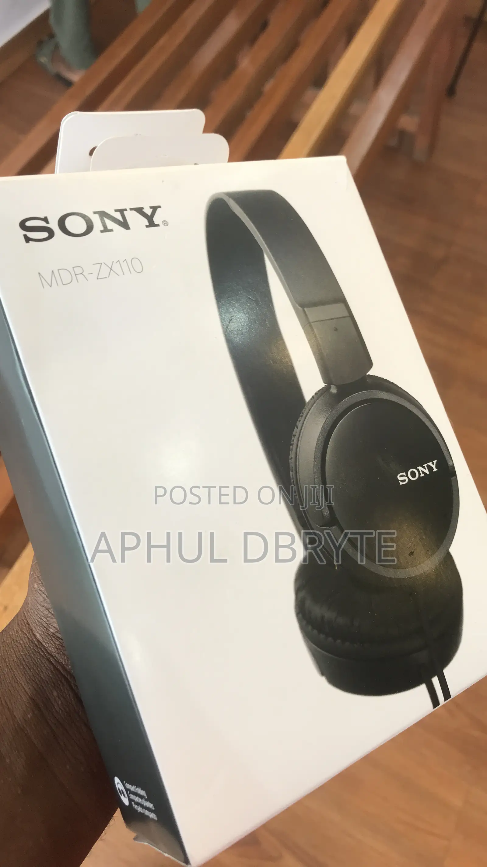 Brand New Sony MDR-ZX110
