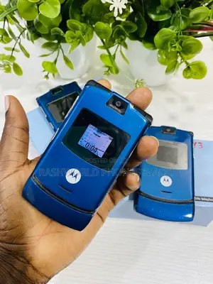 New Motorola RAZR V3 Blue