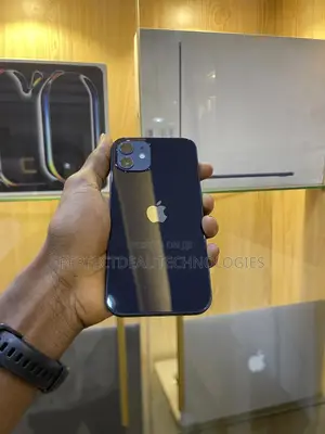 New Apple iPhone 12 64 GB Black
