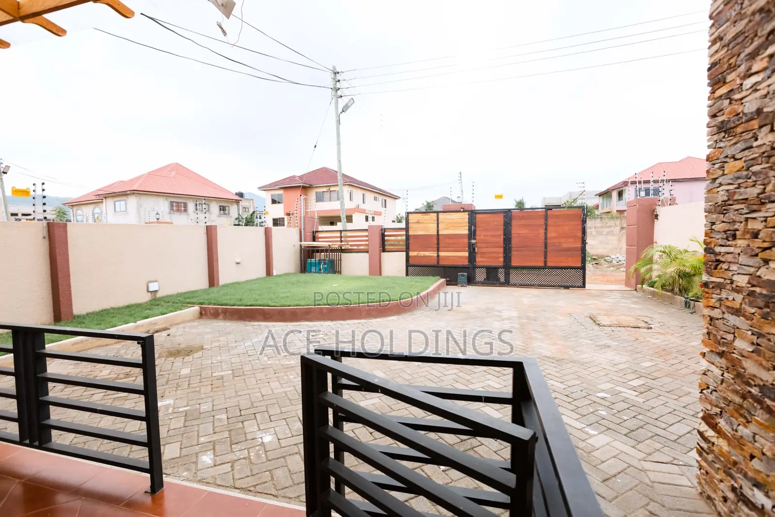 Furnished 3bdrm House in Oyarifa for sale