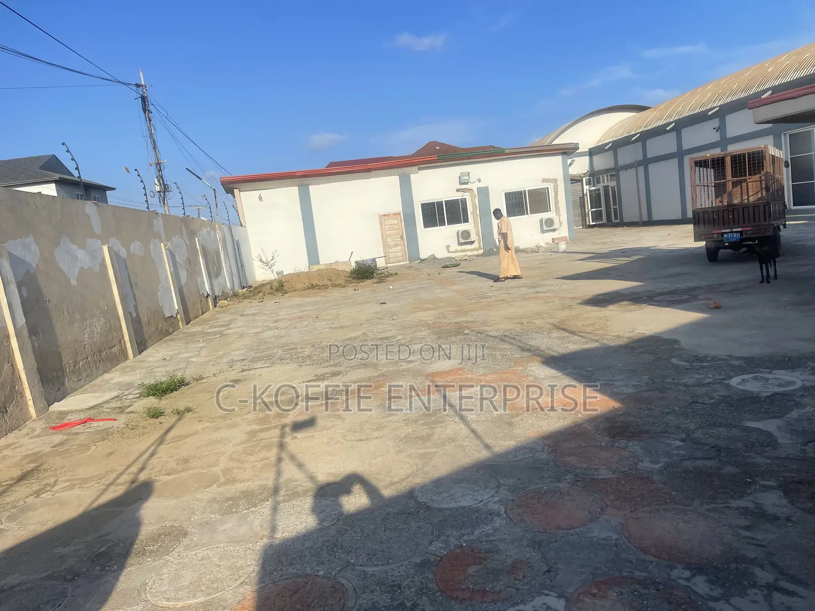 500 SQM at Tema for Rent
