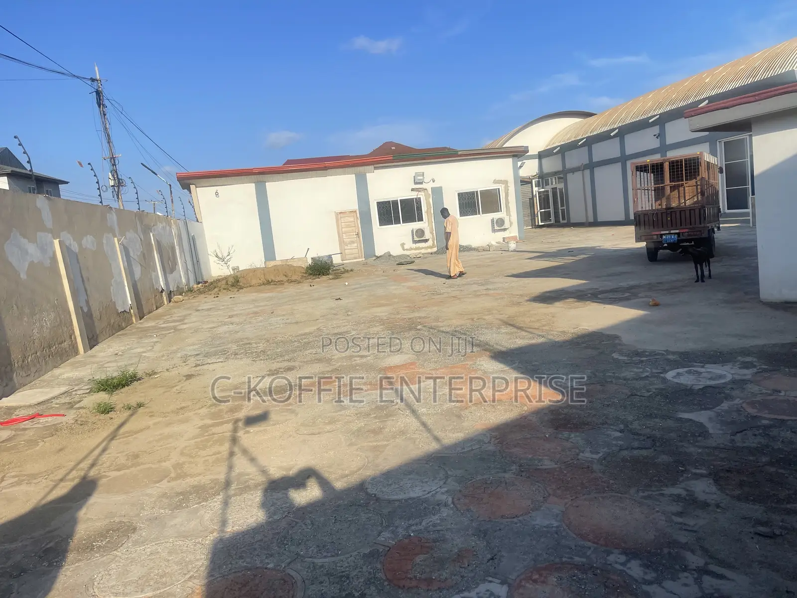 500 SQM at Tema for Rent