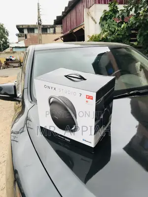 Order Authentic Harman Kardon Onyx Portable Speaker.