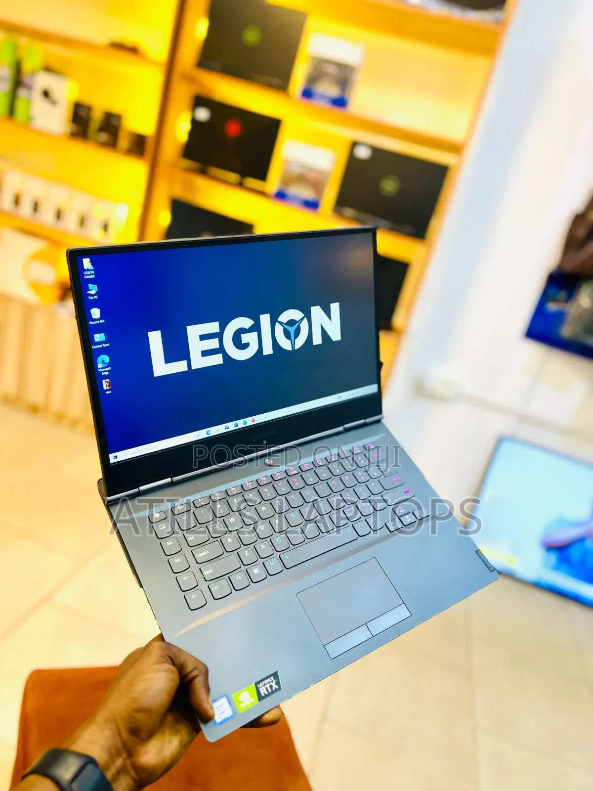 Laptop Lenovo Legion Y740 16GB Intel Core I7 SSD 1.5T
