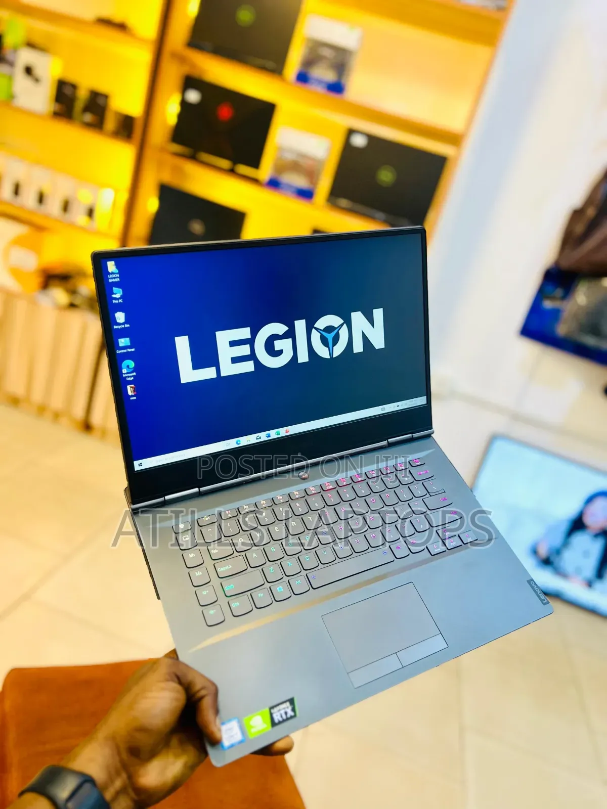 Laptop Lenovo Legion Y740 16GB Intel Core I7 SSD 1.5T