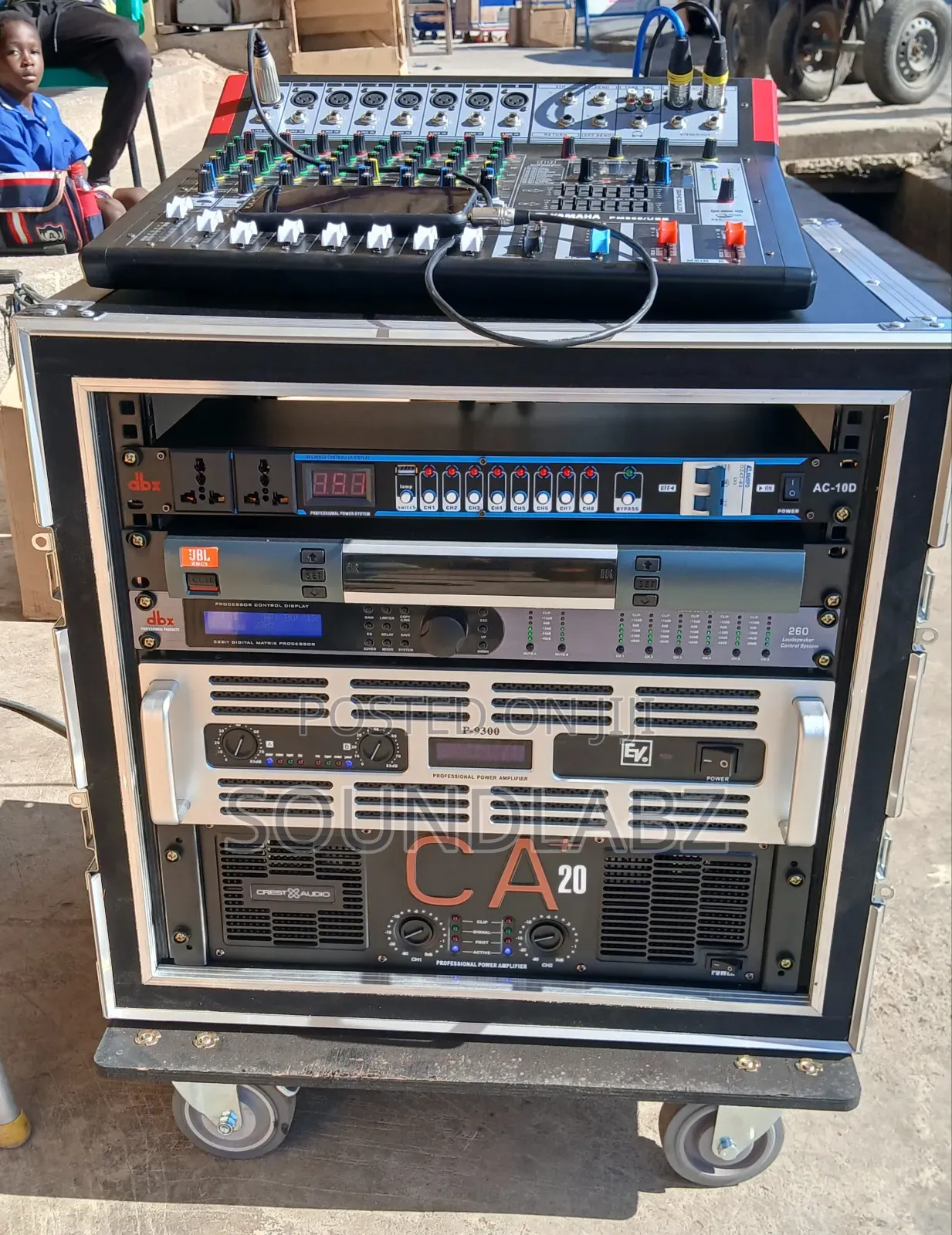 Kara 10inches and JBL Double Bass Line Array Set