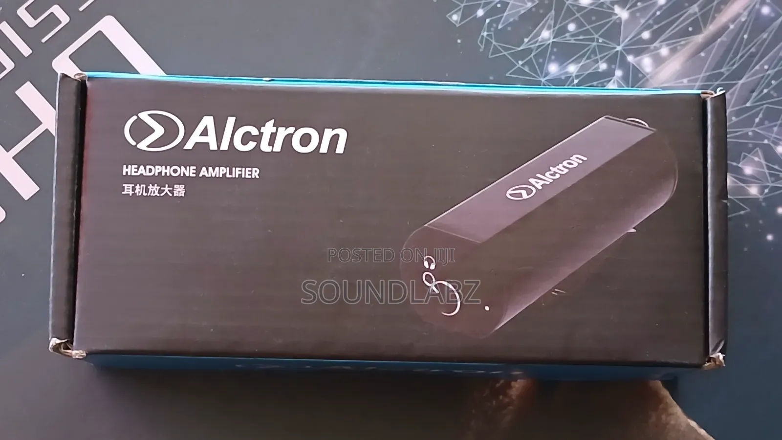 Alctron Headphone Amplifier