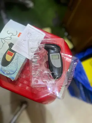 Alcohol Detector(Breathalyzer)