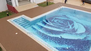 20% Discount Swimming Pool Promotion