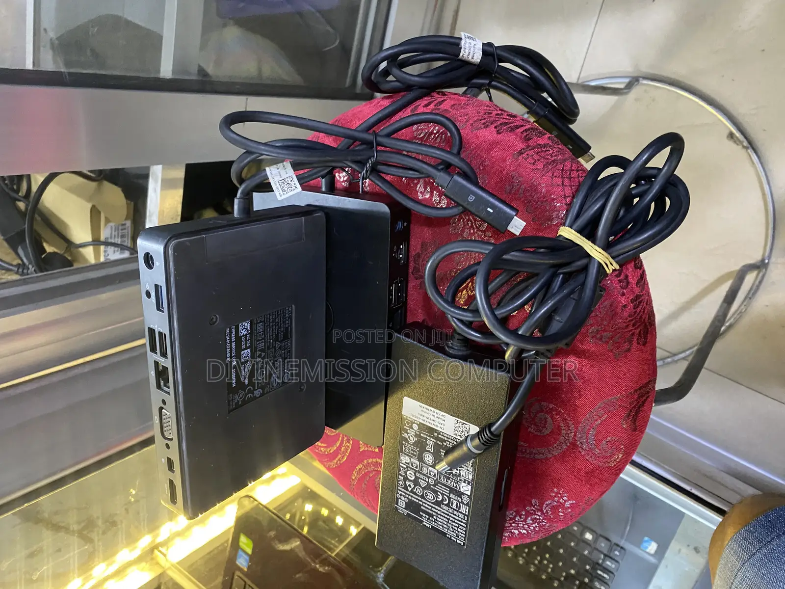 Dell Type C Thunderbolt Laptop Docking Station Wd15,11 in 1