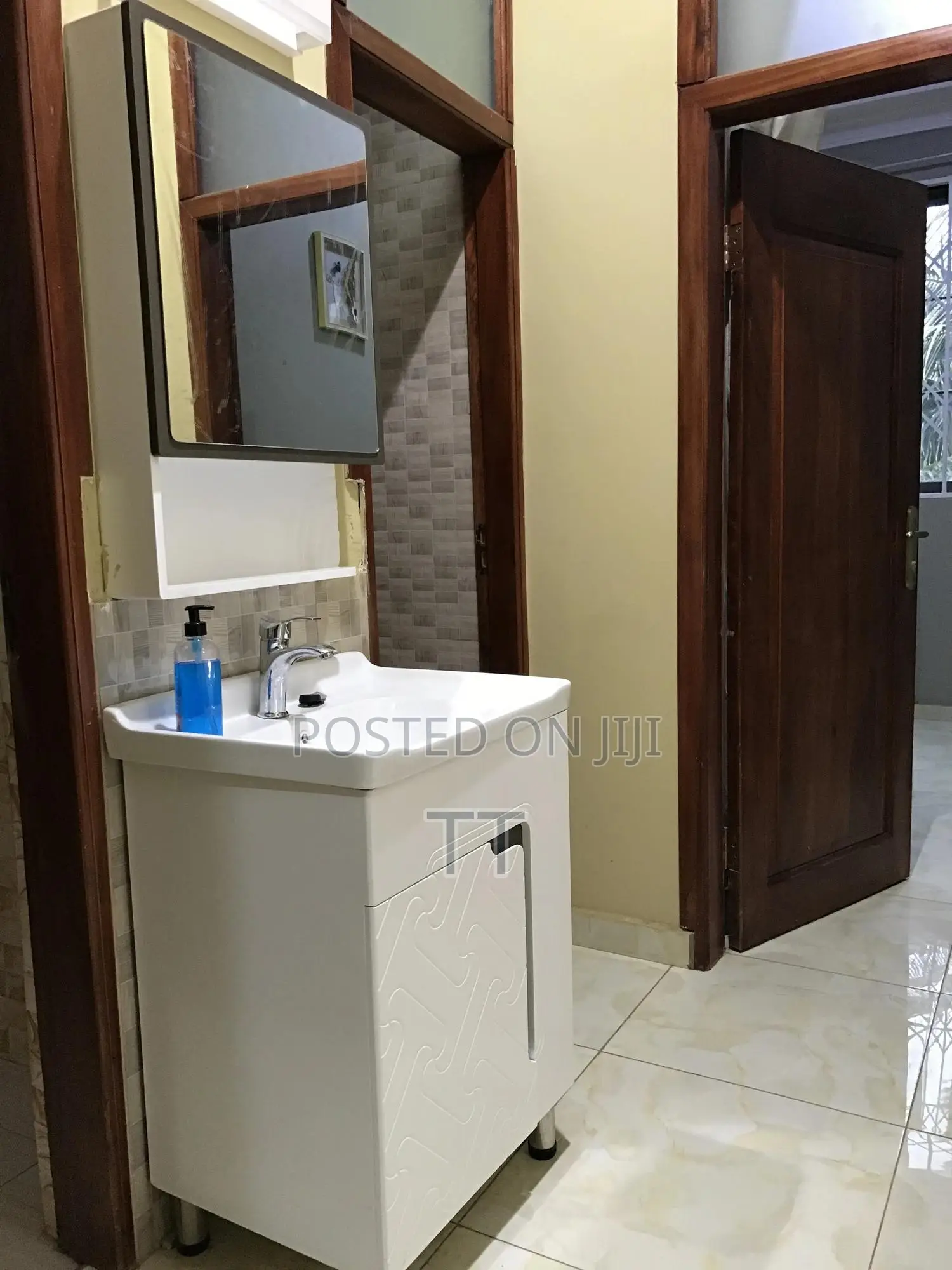Furnished 2bdrm Apartment in Greda Estates for rent