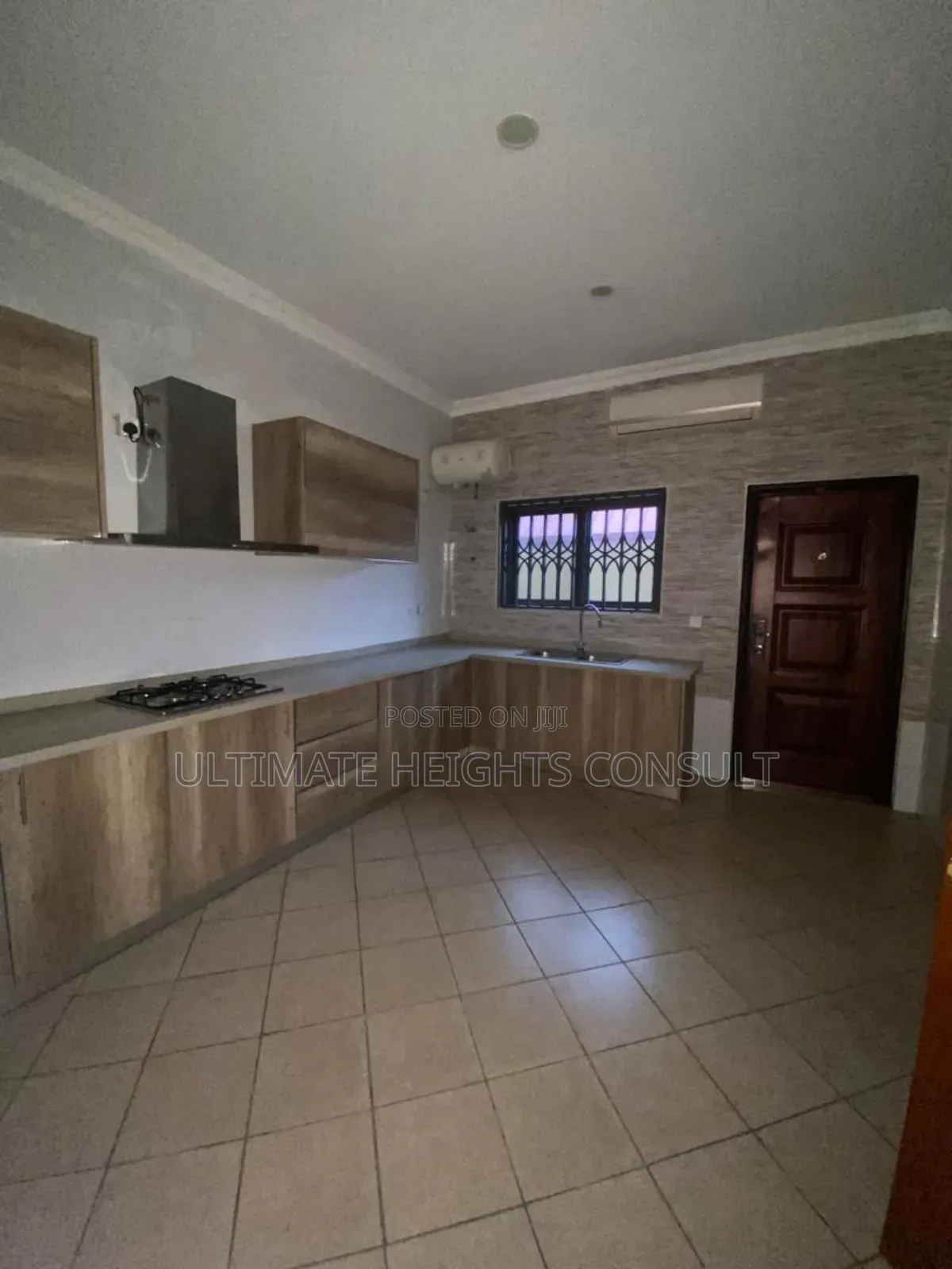 4bdrm House in East Legon American for sale