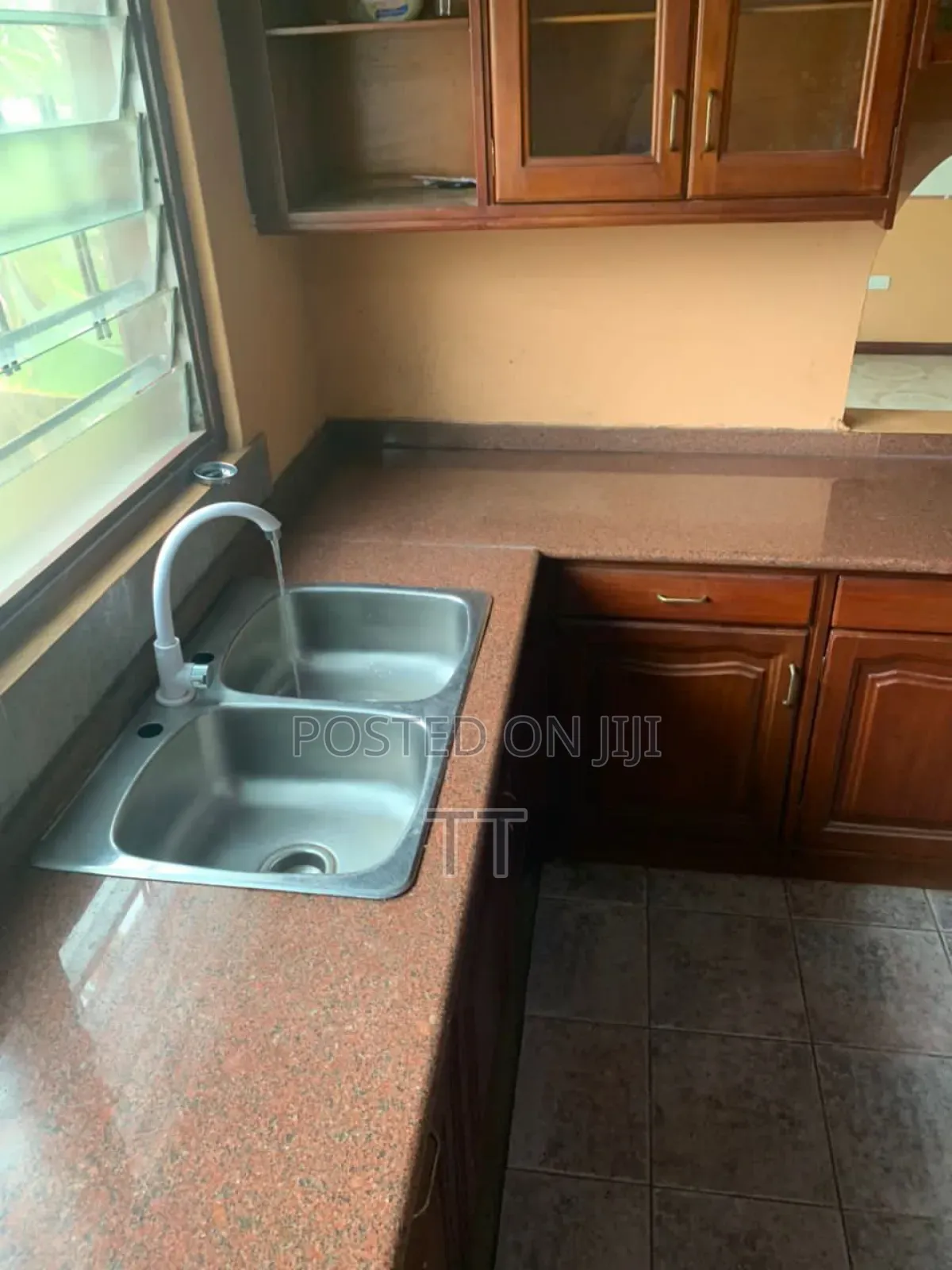4bdrm House in Teshie Lekma for rent