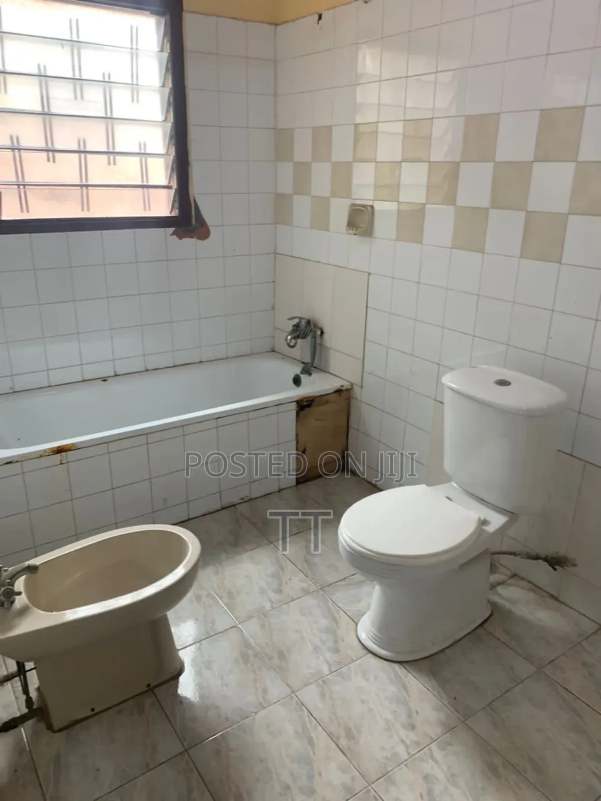 4bdrm House in Teshie Lekma for rent