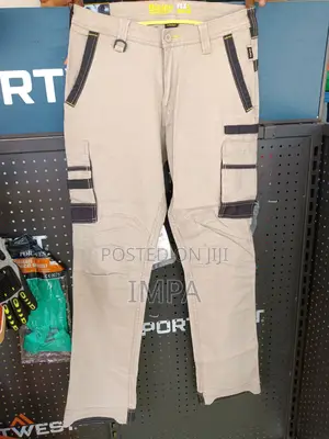 Bisley Flex & Move Work Pant Color: Khaki