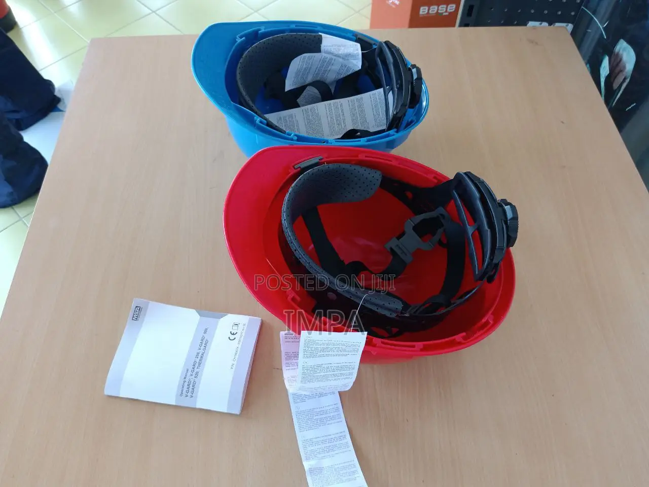 Msa V-guard Safety Helmet With Straps
