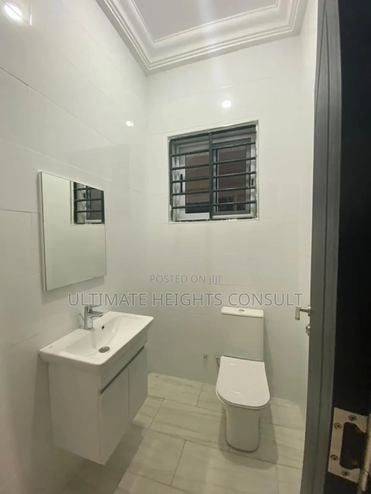 4bdrm House in Lakeside Estates for sale