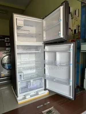 Samsung 4-Star Rated 388L Duracool Inverter Twin Cooling
