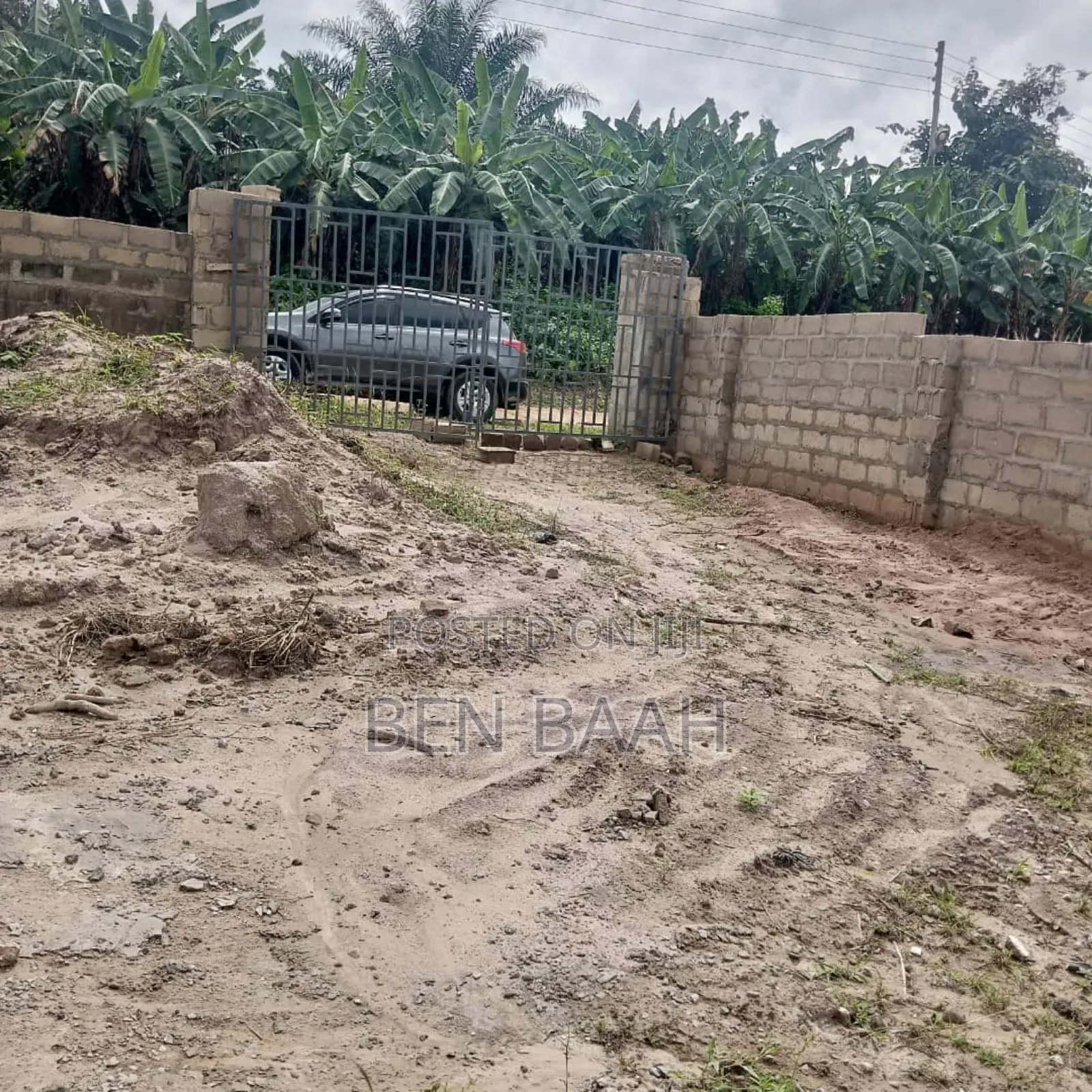 Register Title Land Two Plot Wt Three Bedrooms on It