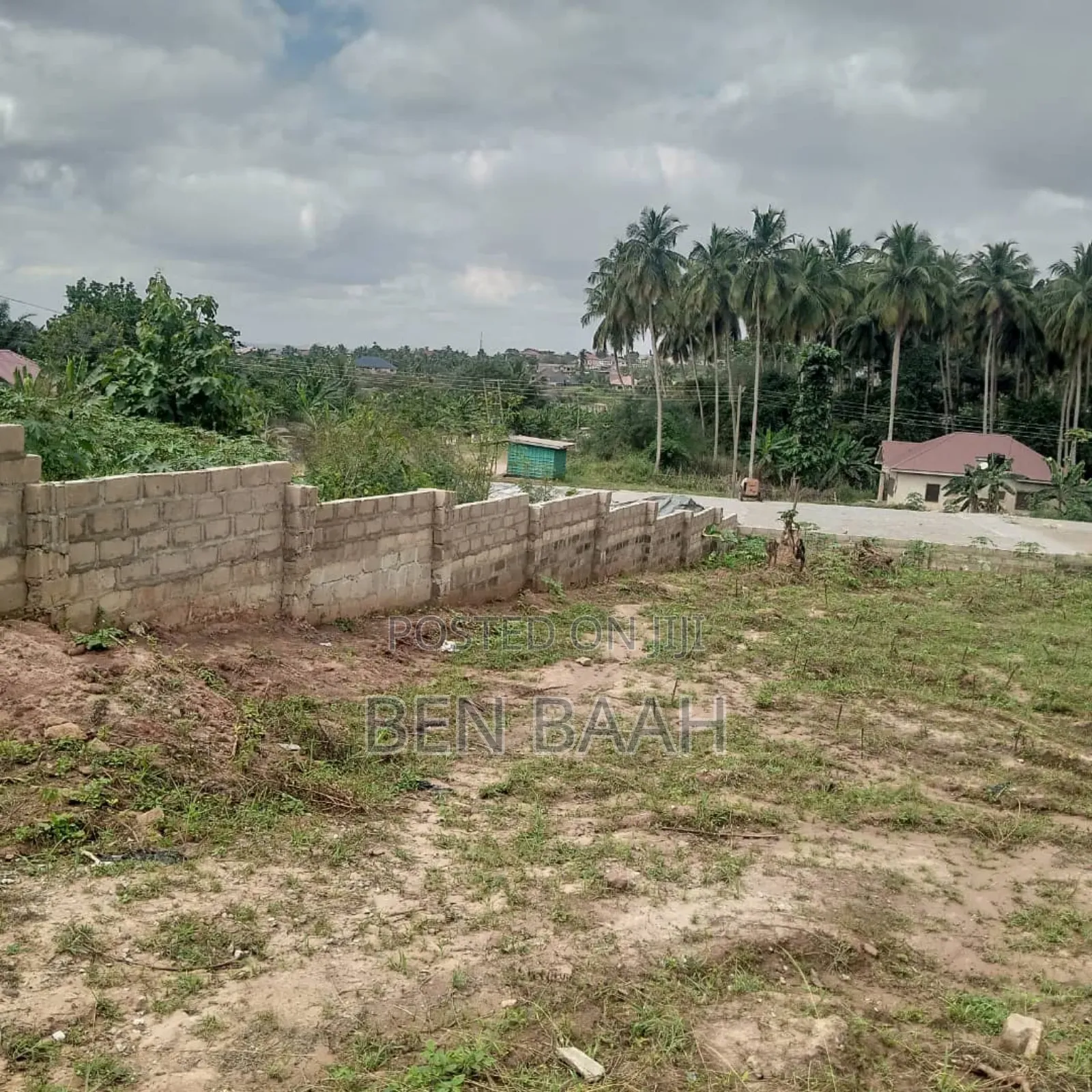 Register Title Land Two Plot Wt Three Bedrooms on It