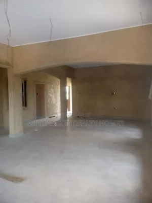 3bdrm Apartment in Hfc Estate Area, Spintex for rent