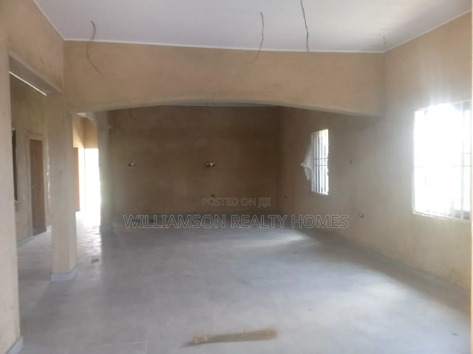 3bdrm Apartment in Hfc Estate Area, Spintex for rent