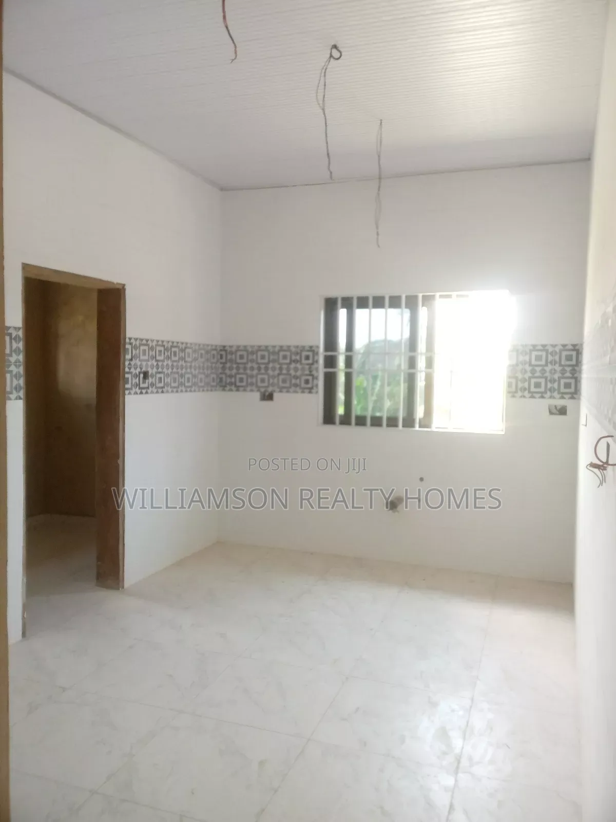 3bdrm Apartment in Hfc Estate Area, Spintex for rent