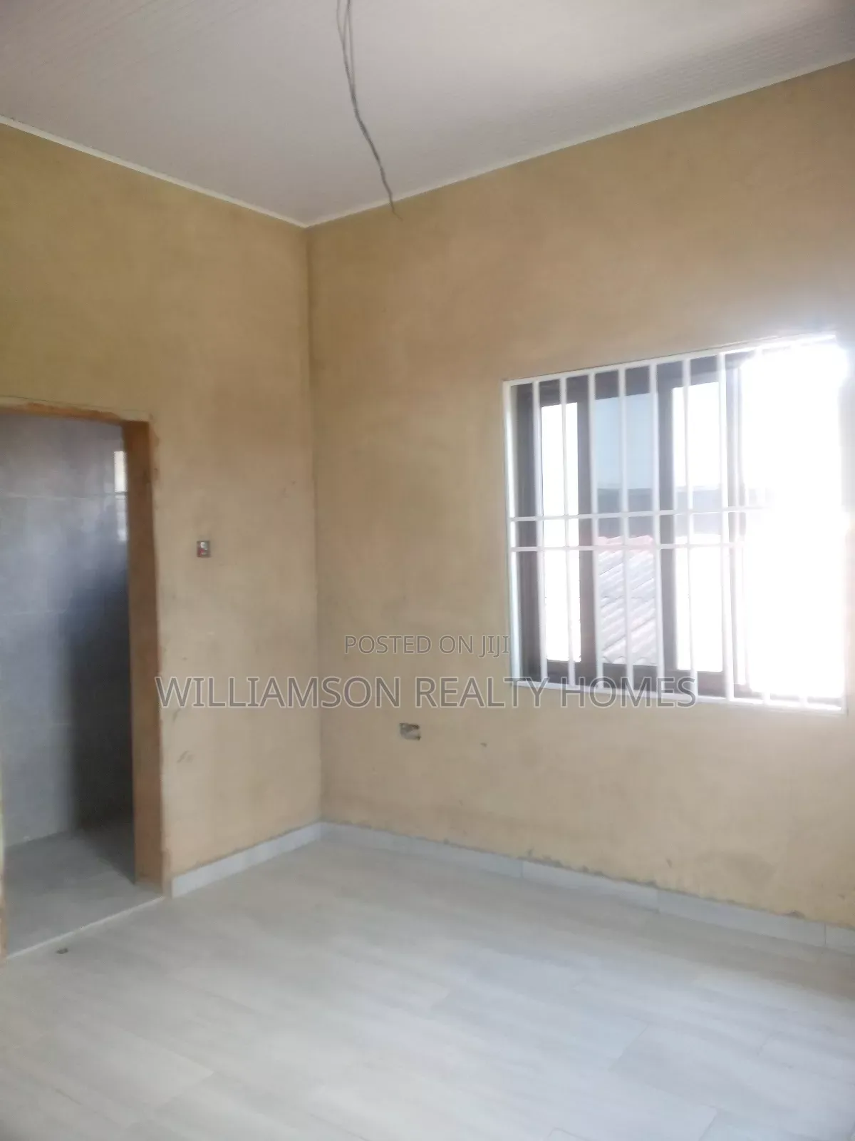 3bdrm Apartment in Hfc Estate Area, Spintex for rent