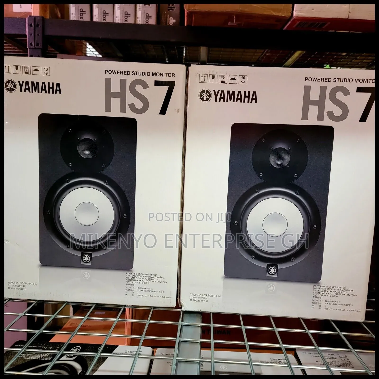 Yamaha HS7 Monitors Stands Amd Audio Cable Package